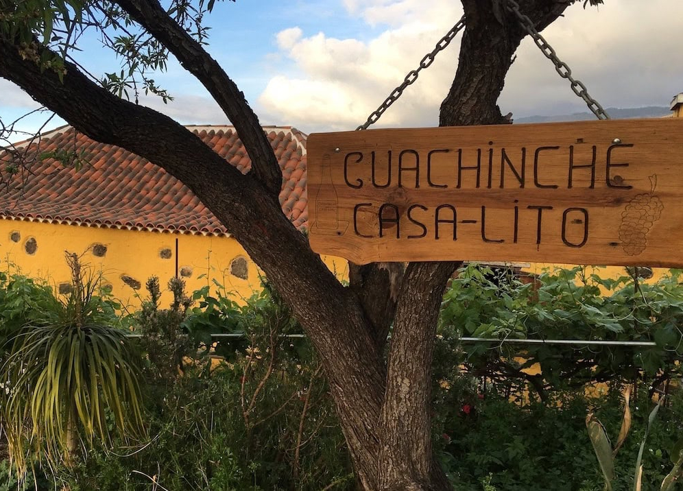 Vietinis maistas Tenerifėje: kas yra guachinche ir kodėl verta pabandyti?